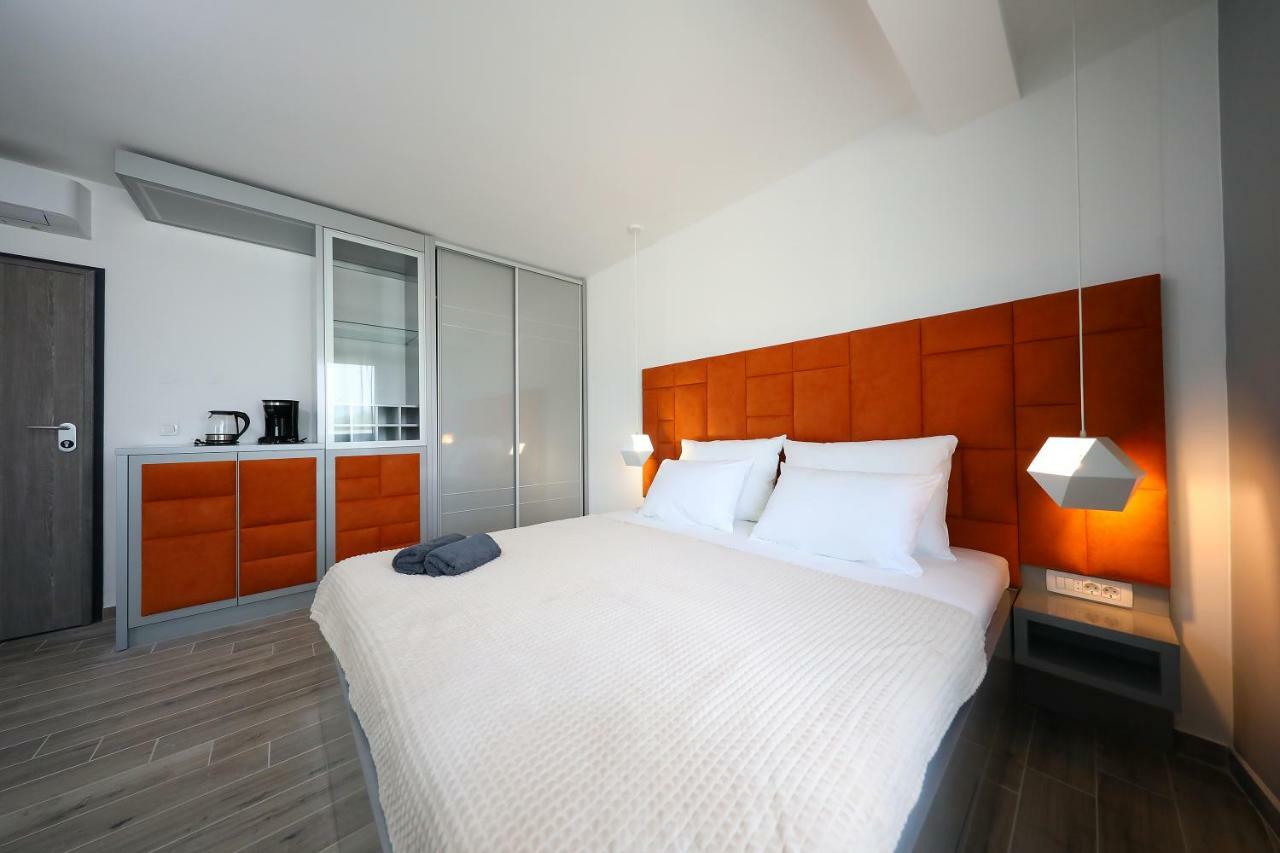 Boutique Residence Cosmopolis 1 บาร์บินเย ภายนอก รูปภาพ