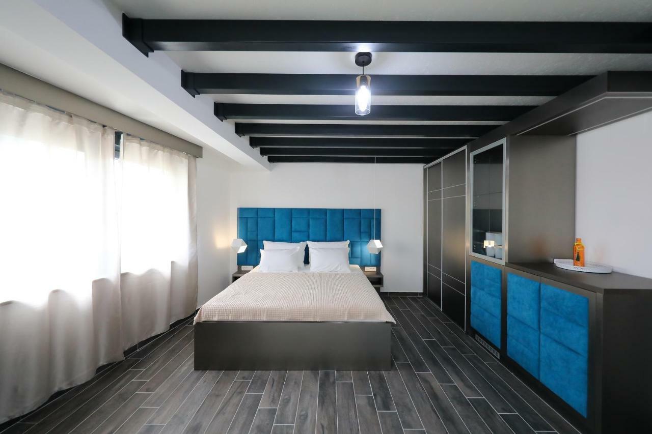 Boutique Residence Cosmopolis 1 บาร์บินเย ภายนอก รูปภาพ