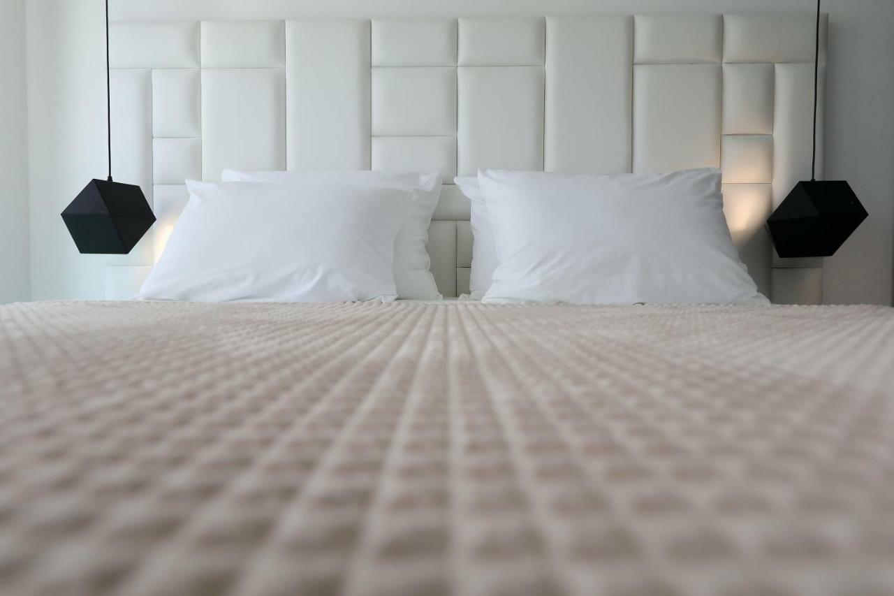 Boutique Residence Cosmopolis 1 บาร์บินเย ภายนอก รูปภาพ