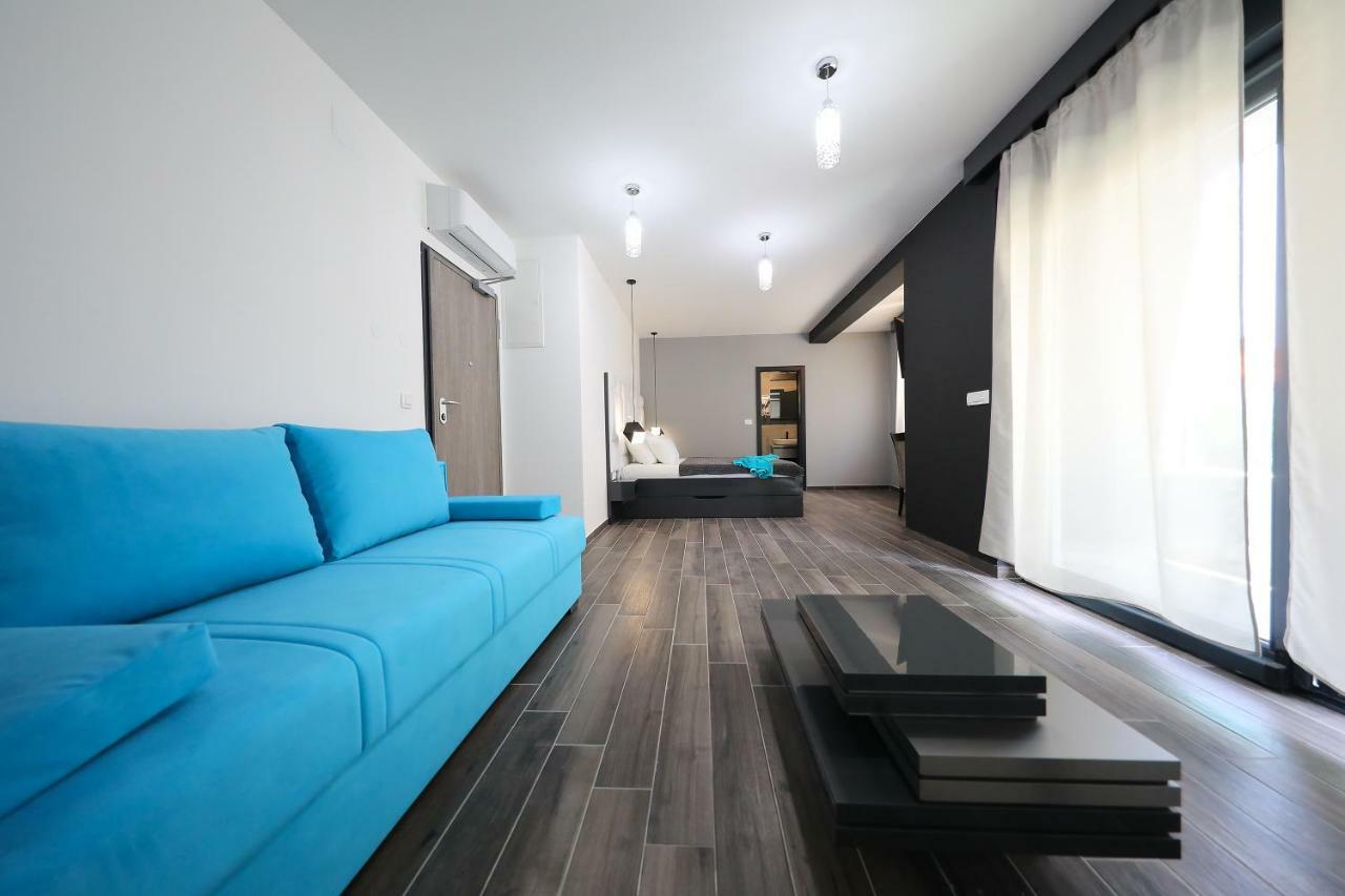 Boutique Residence Cosmopolis 1 บาร์บินเย ภายนอก รูปภาพ