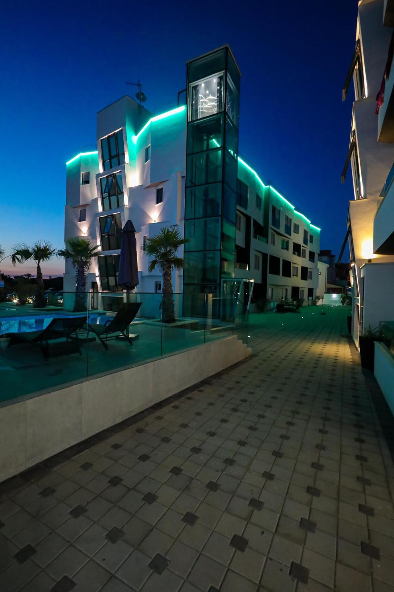 Boutique Residence Cosmopolis 1 บาร์บินเย ภายนอก รูปภาพ